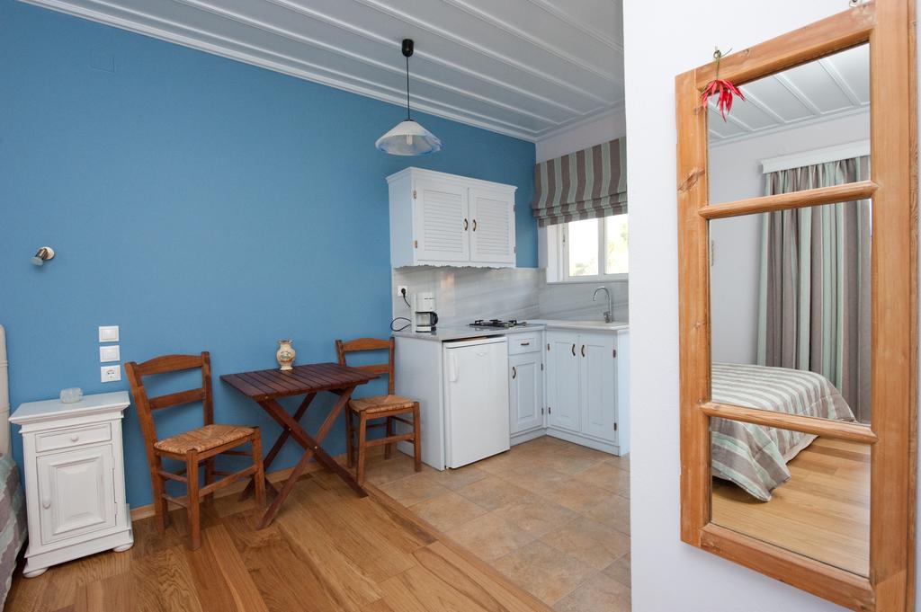 Zorbas Apartments Volissos Экстерьер фото